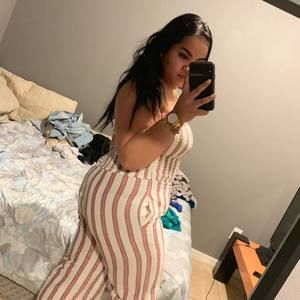 Meet your Posher, Alexia